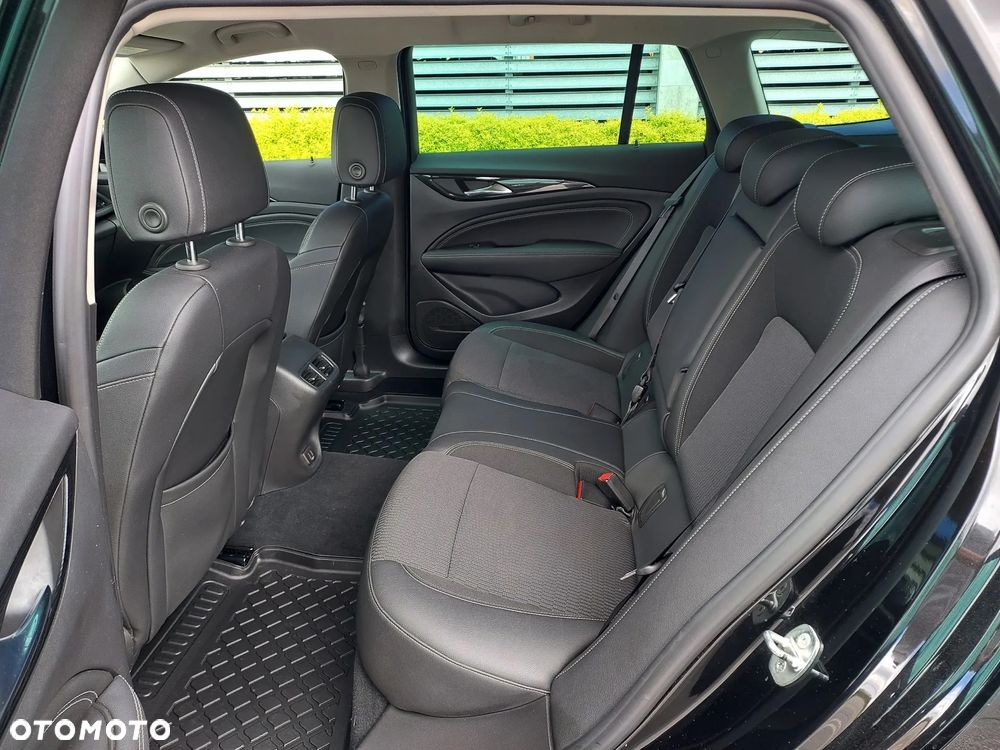 Opel Insignia 2.0 CDTI Cosmo S&S - 23