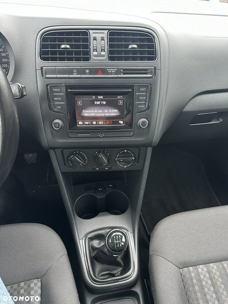 Volkswagen Polo - 18