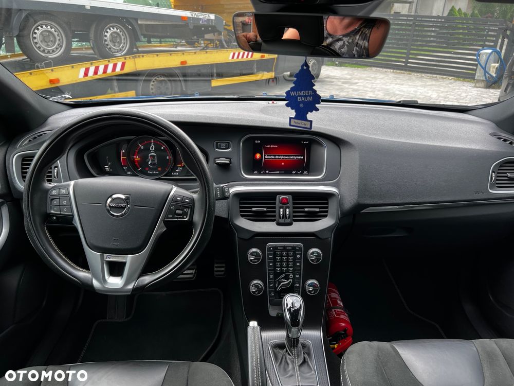Volvo V40 D2 Drive-E R-Design Kinetic - 18