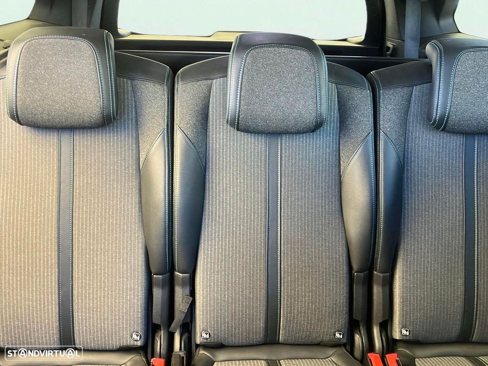 Peugeot 5008 1.5 BlueHDi Allure Pack EAT8 - 16