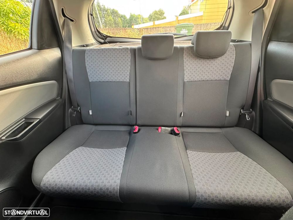 Toyota Yaris 1.0 VVT-i Comfort+P.Style - 17