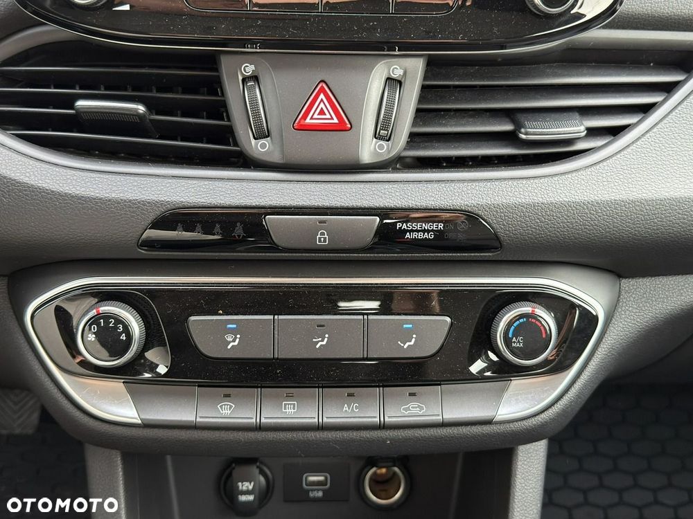 Hyundai i30 - 29