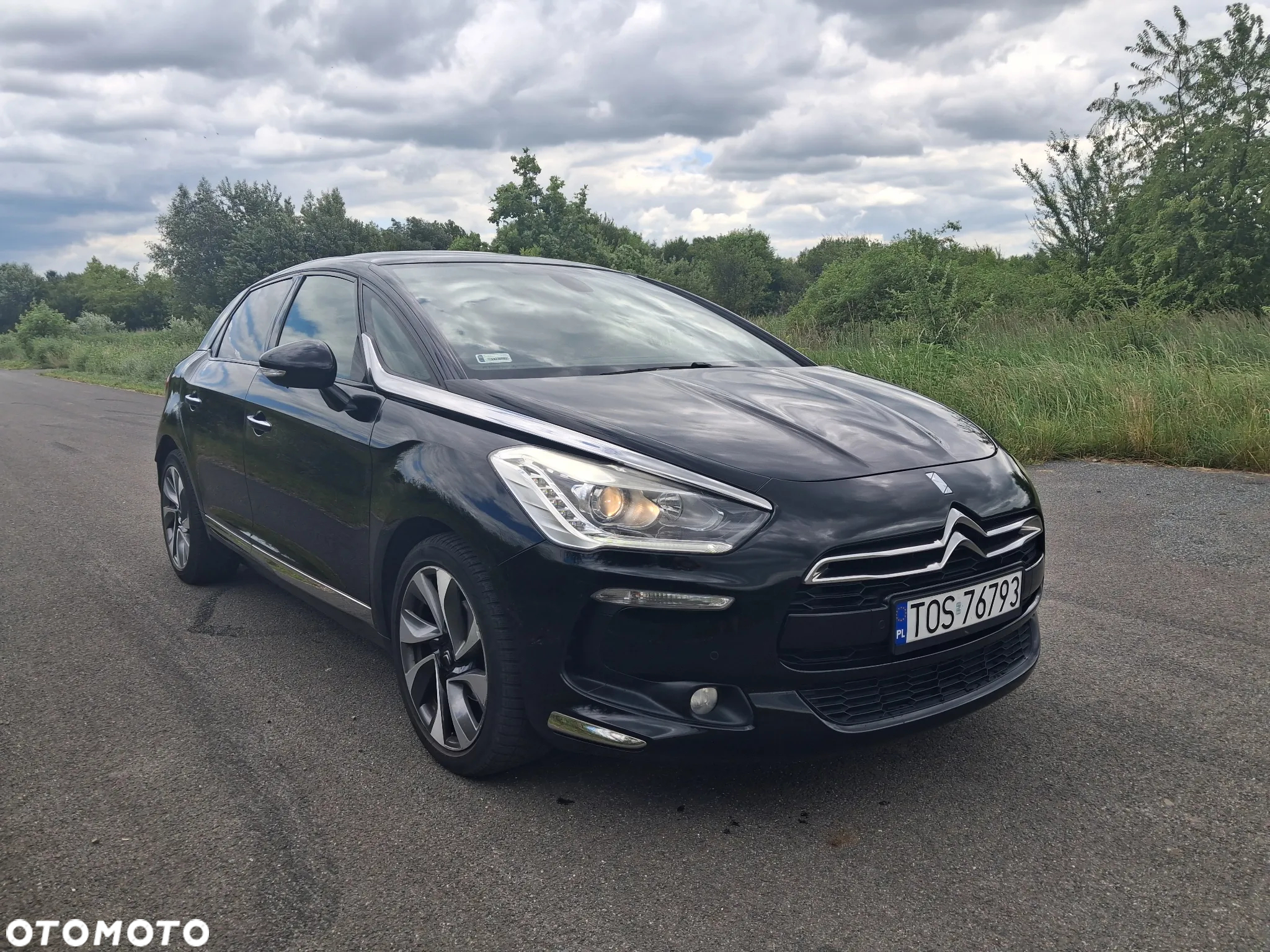 Citroën DS5 1.6 BlueHDi SoChic - 5