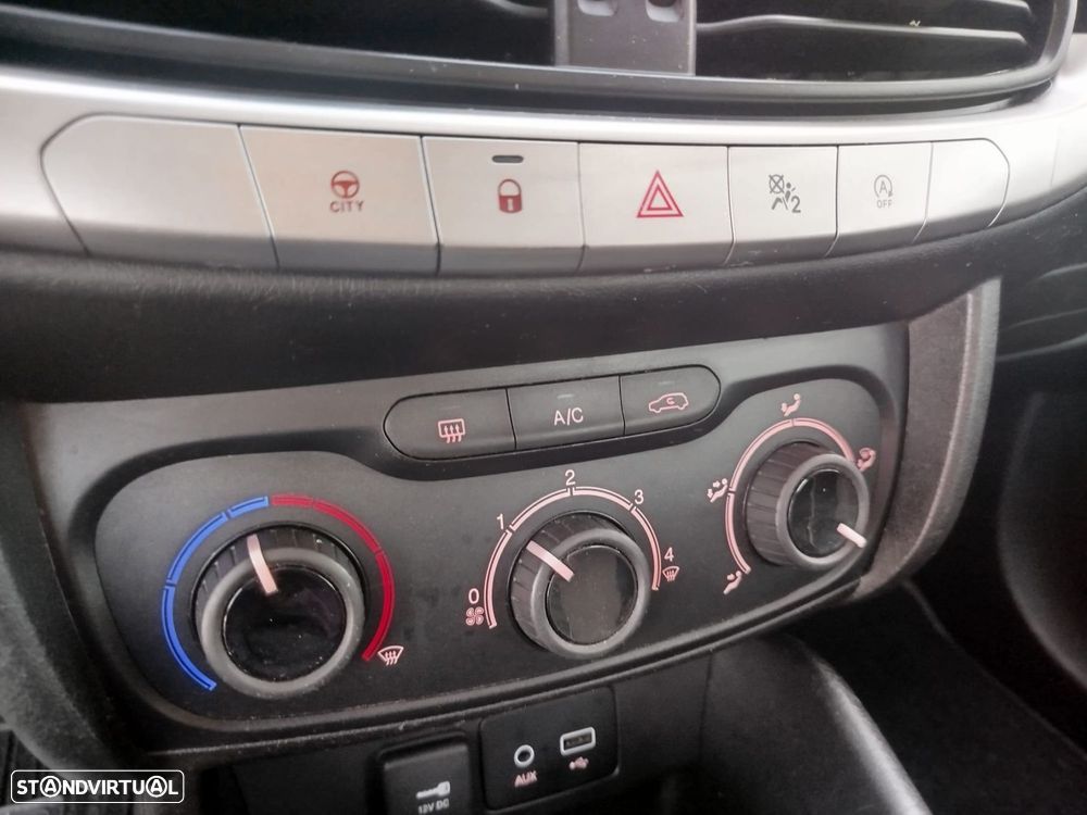 Fiat Tipo 1.3 M-Jet Easy - 13