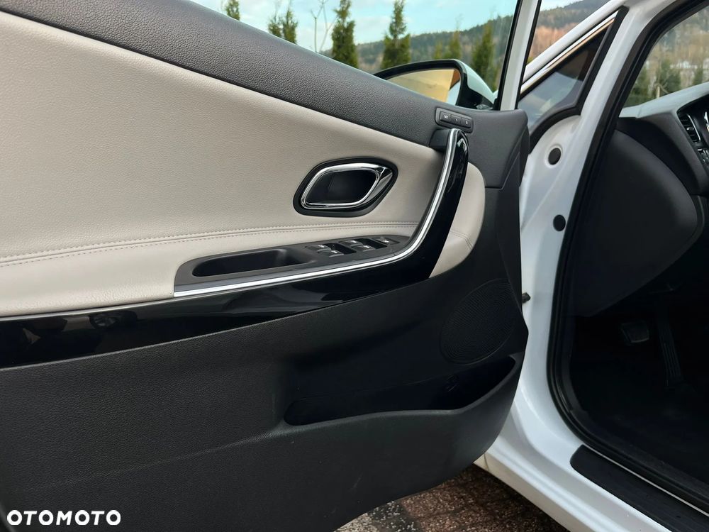 Kia Ceed 1.6 GDI XL DCT - 22