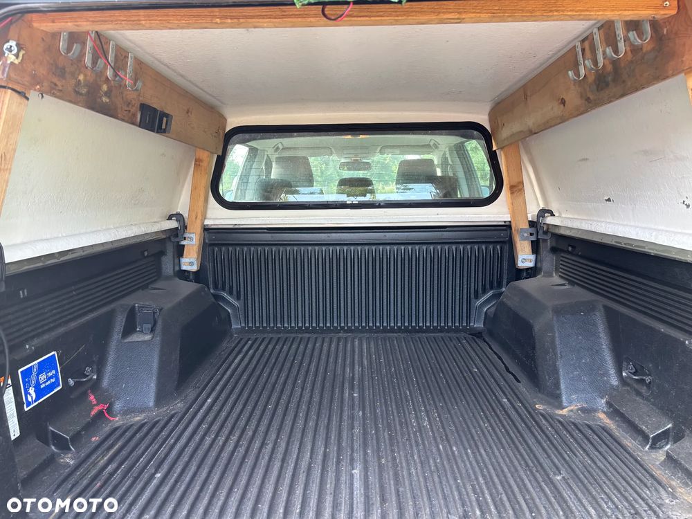 Ford Ranger 2.2 TDCi 4x4 DC XLT - 27