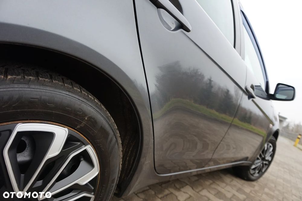 Mitsubishi Lancer - 17