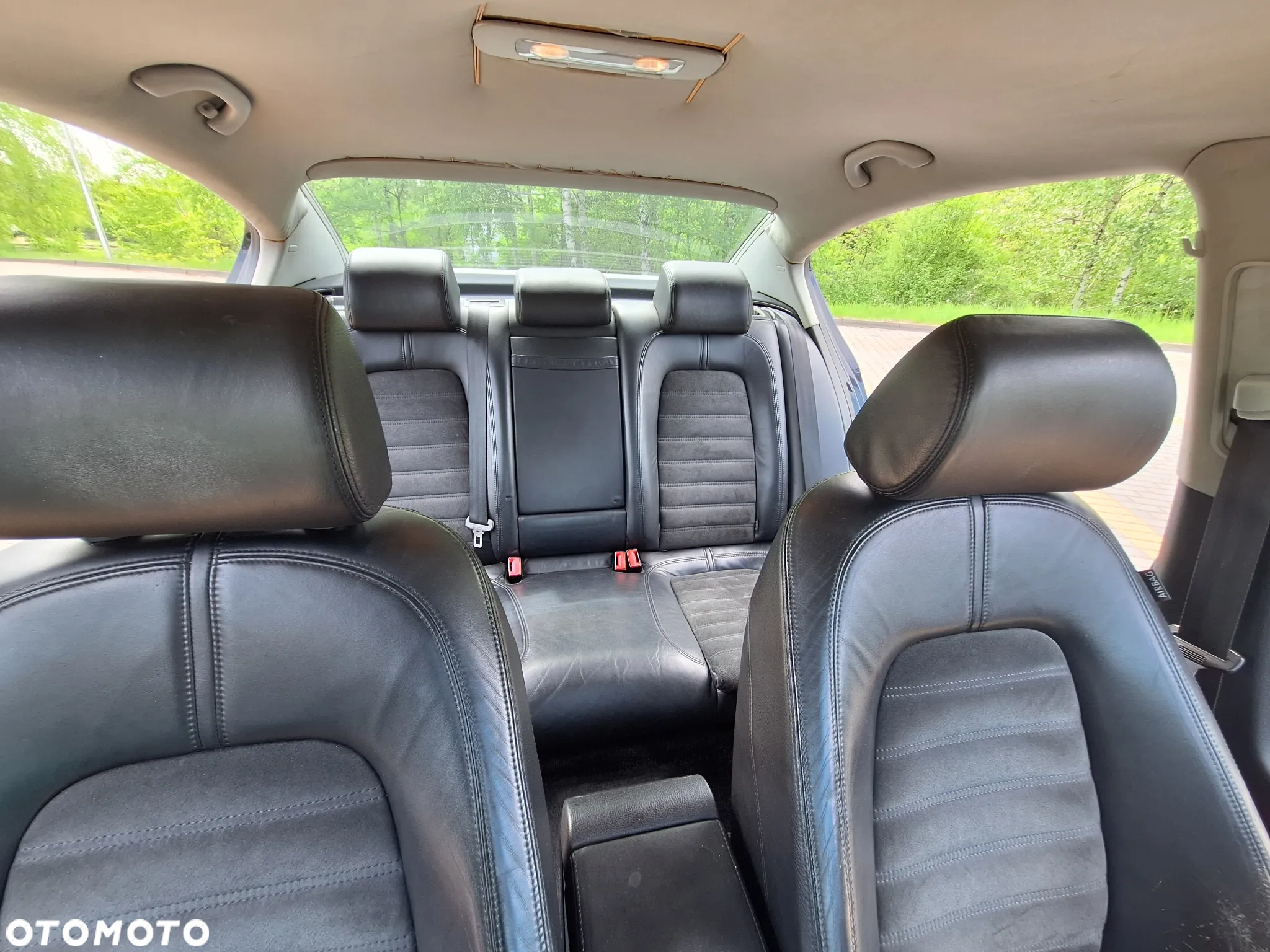 Volkswagen Passat 2.0 TDI Comfortline - 16