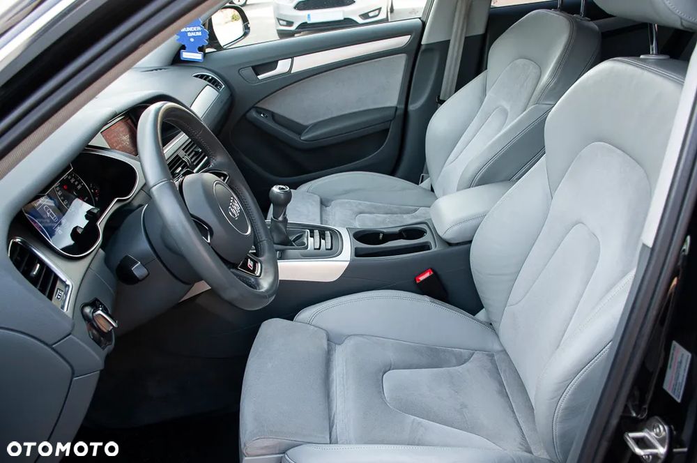 Audi A4 Limousine 1.8 TFSI S line Sportpaket - 29