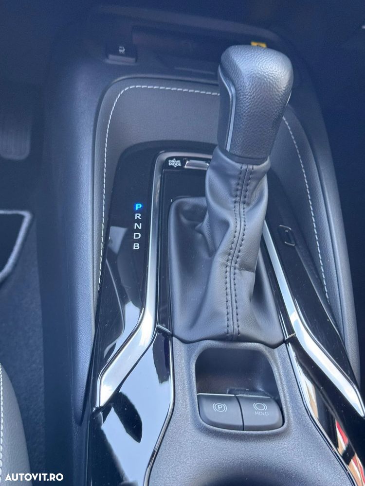 Toyota Corolla - 14