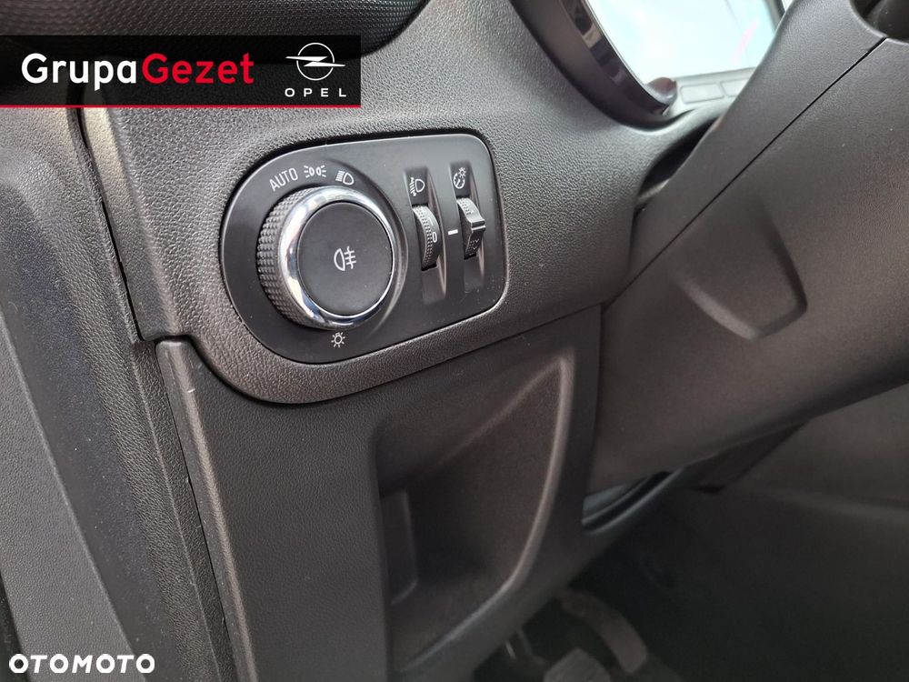Opel Crossland X - 21