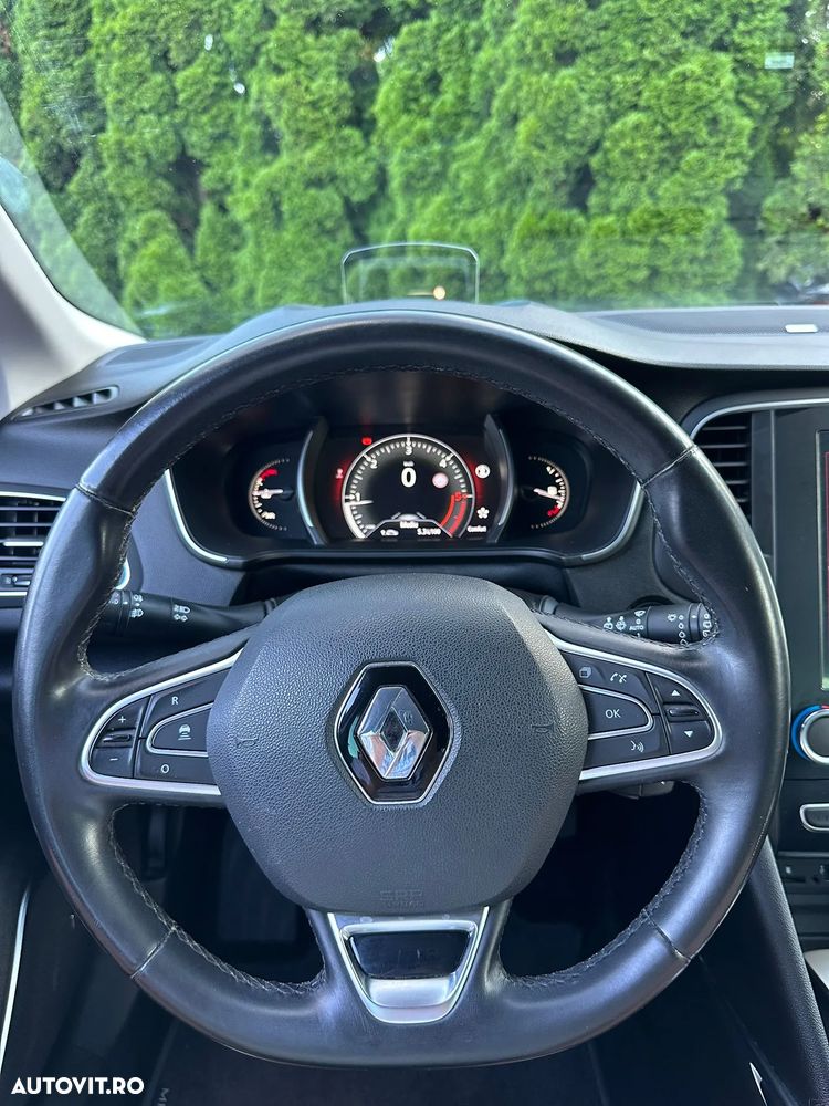 Renault Megane ENERGY dCi 130 BOSE EDITION - 35