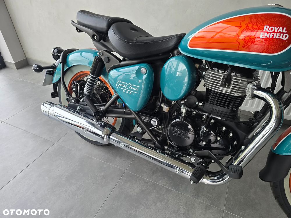 Royal Enfield Classic - 30