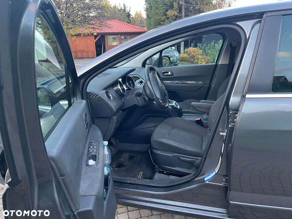 Peugeot 5008 2013 photo 4