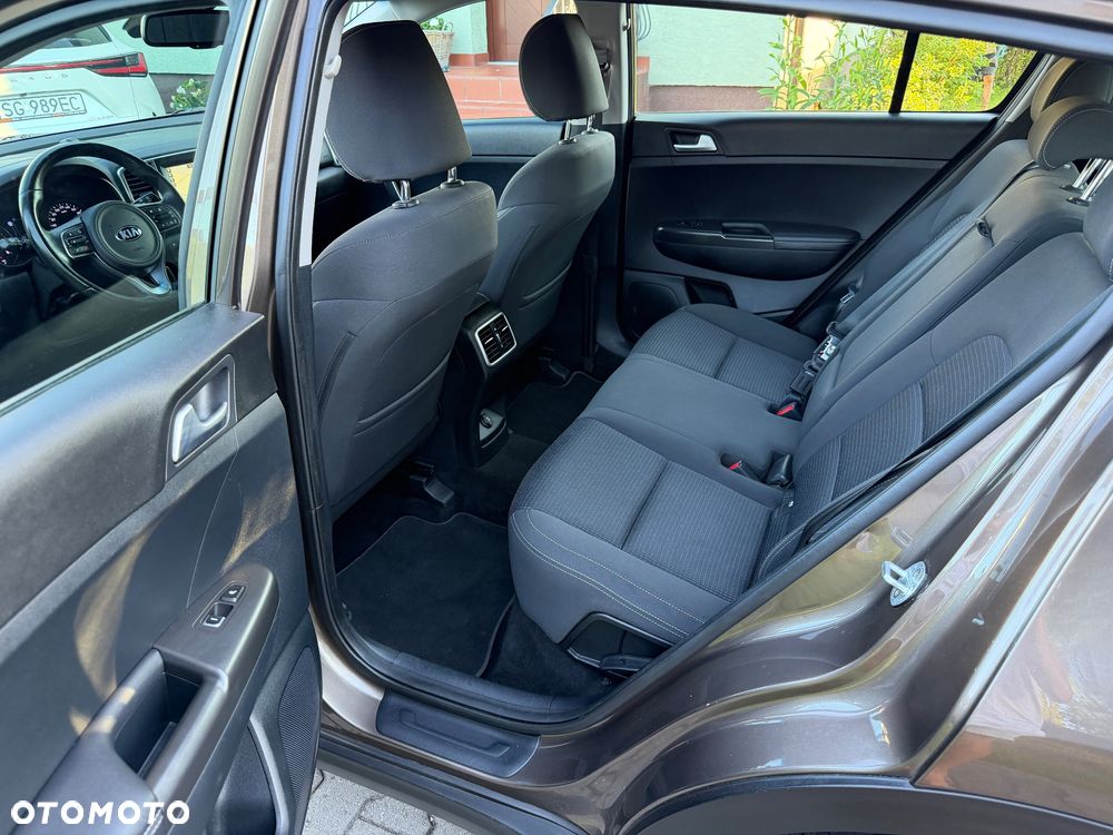 Kia Sportage 1.6 T-GDI AWD SPIRIT - 26