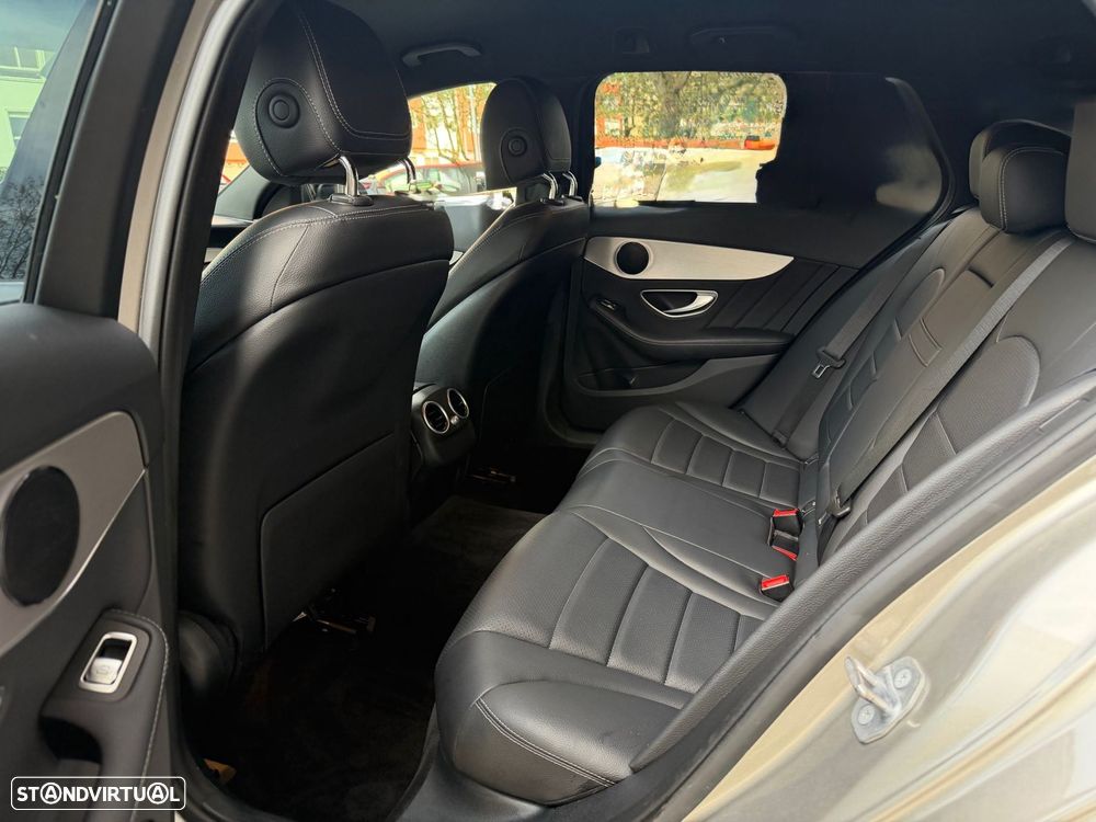 Mercedes-Benz C 180 Station 9G-TRONIC AMG Line - 49