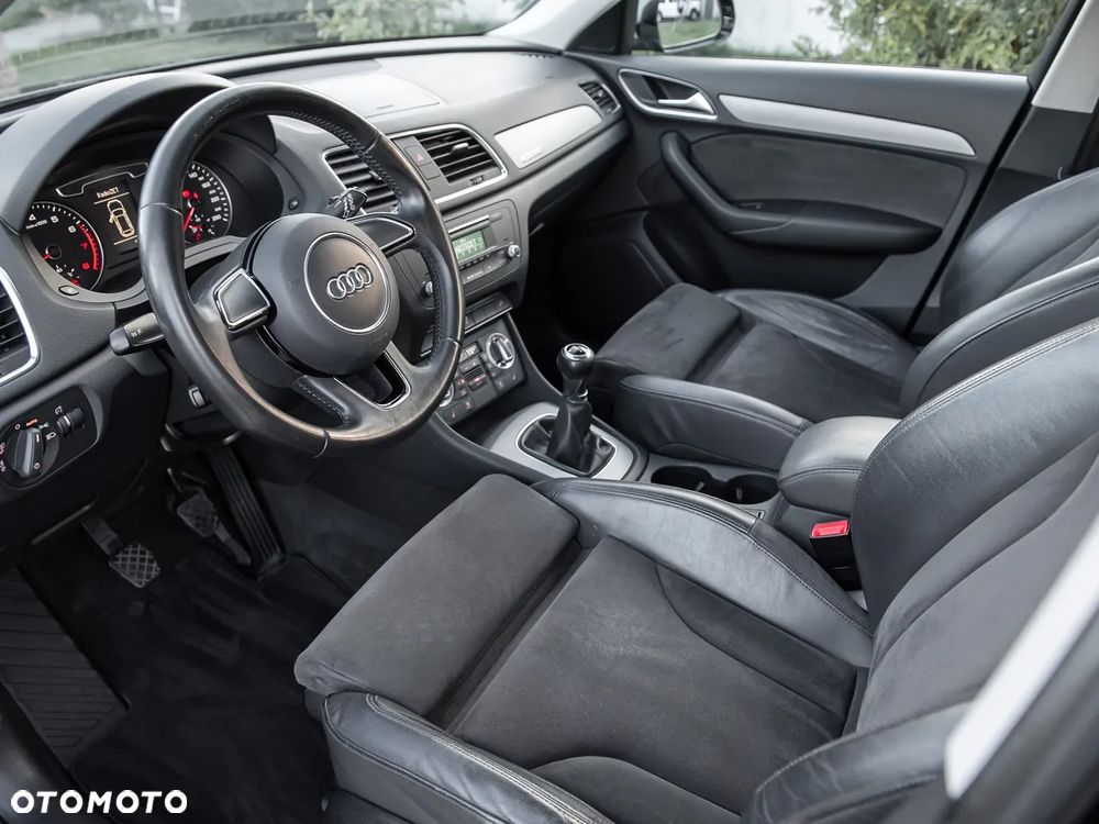Audi Q3 - 17