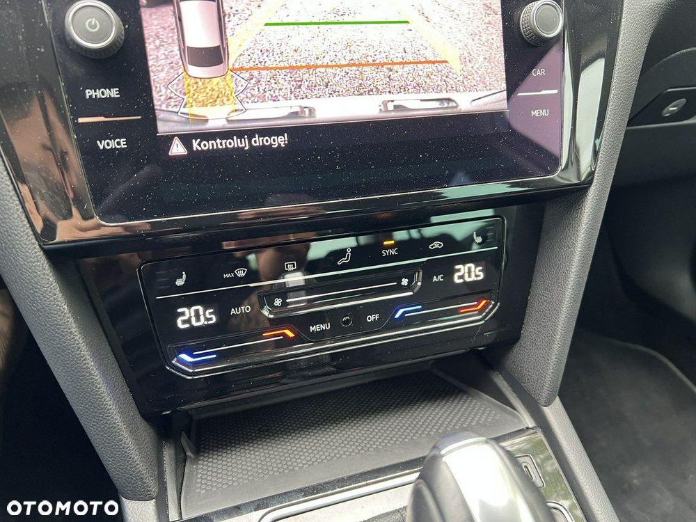 Volkswagen Passat 2.0 TDI EVO Business DSG - 8