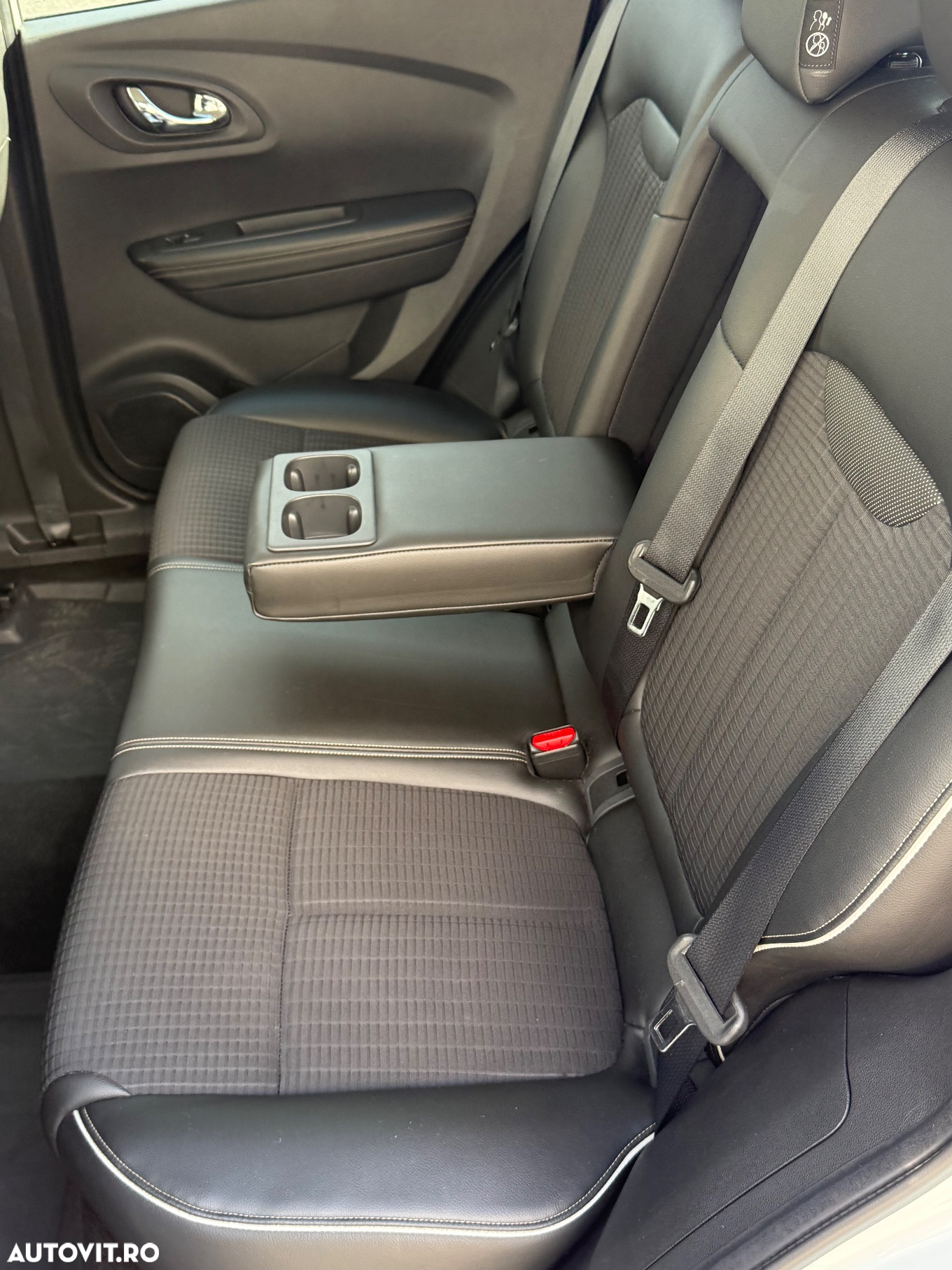 Renault Kadjar Energy dCi 130 X-tronic Bose Edition - 9
