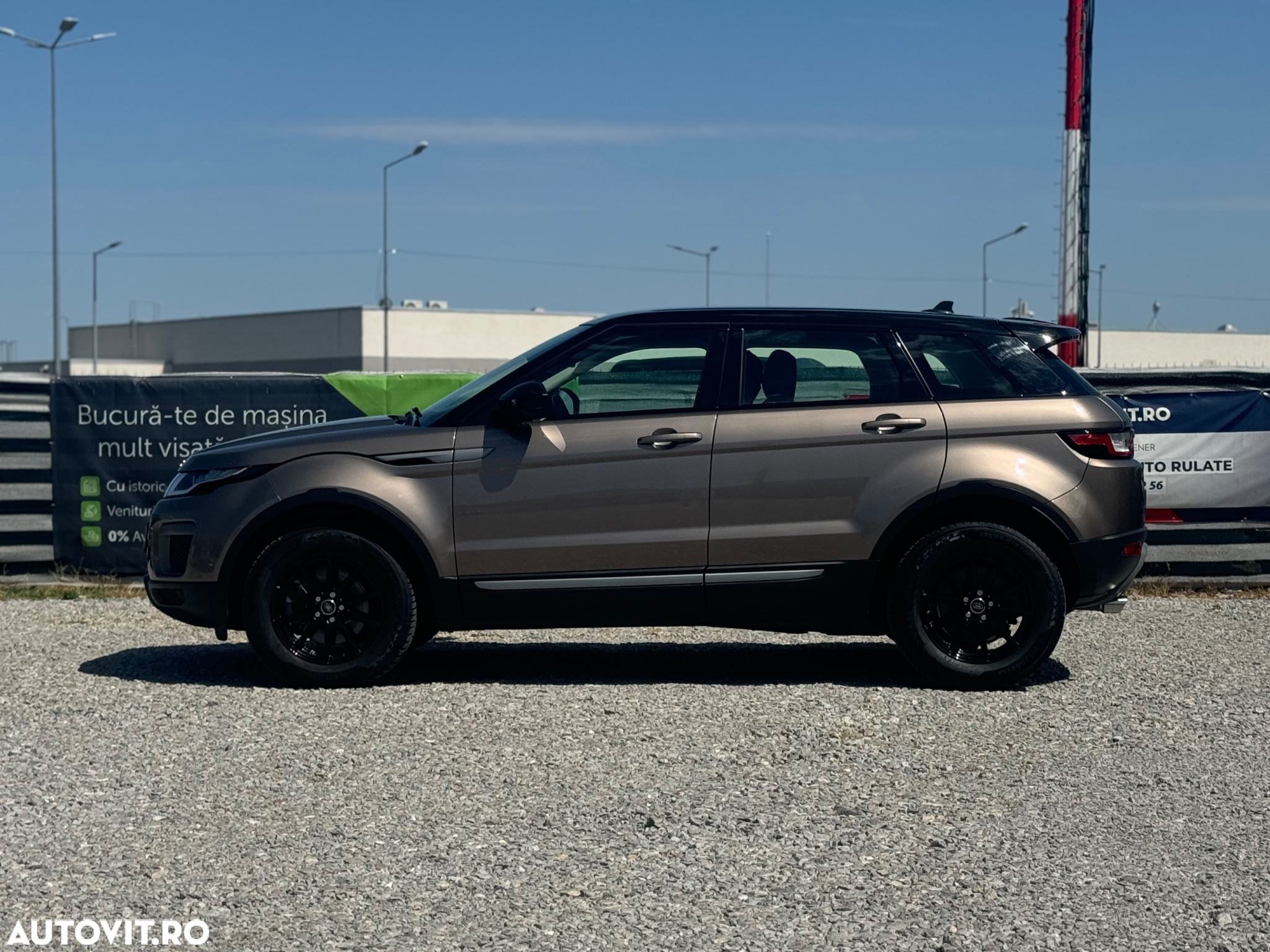Land Rover Range Rover Evoque - 18