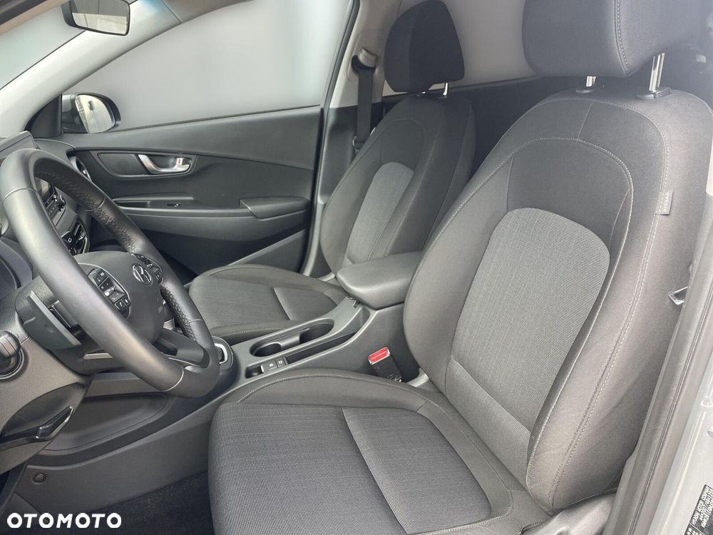Hyundai Kona 1.6 GDI Hybrid Comfort DCT - 12