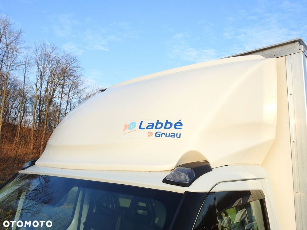 Iveco DAILY 35S16 KONTENER WINDA 8 PALET TEMPOMAT KLIMATYZACJA BLIŹNIACZE KOŁA  160KM - 24