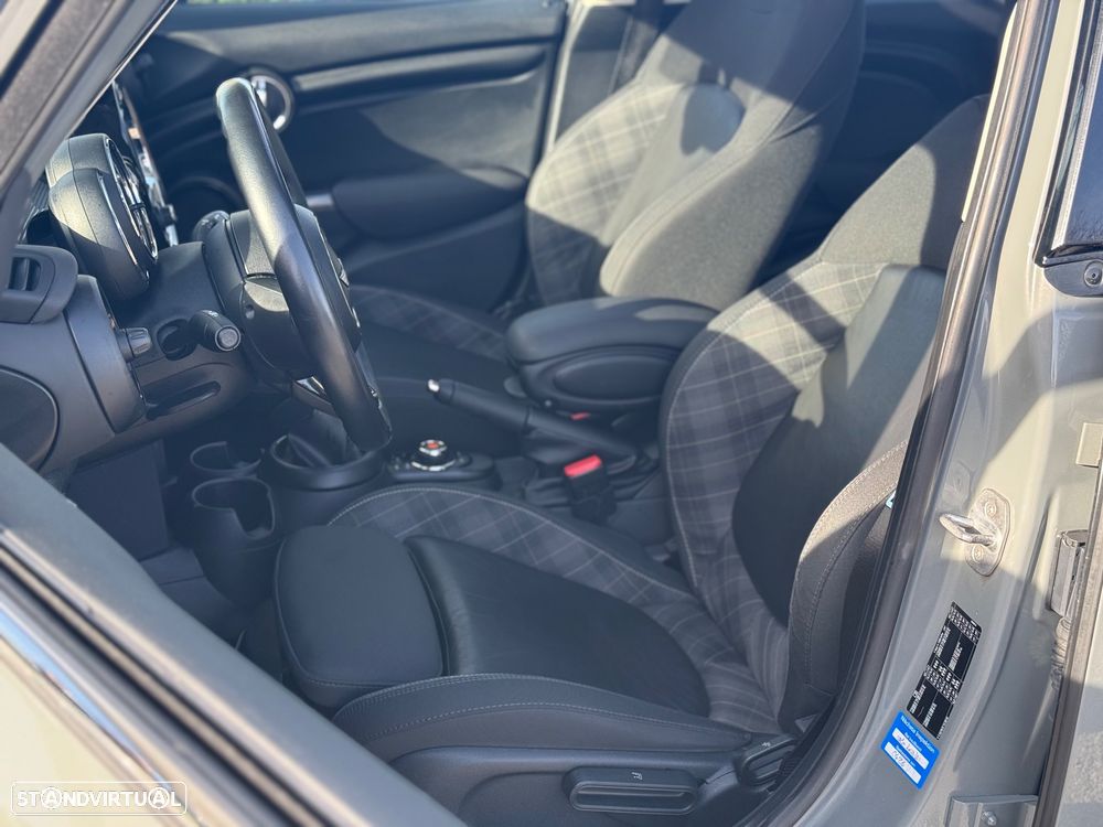 MINI 5 Portas Cooper D - 15