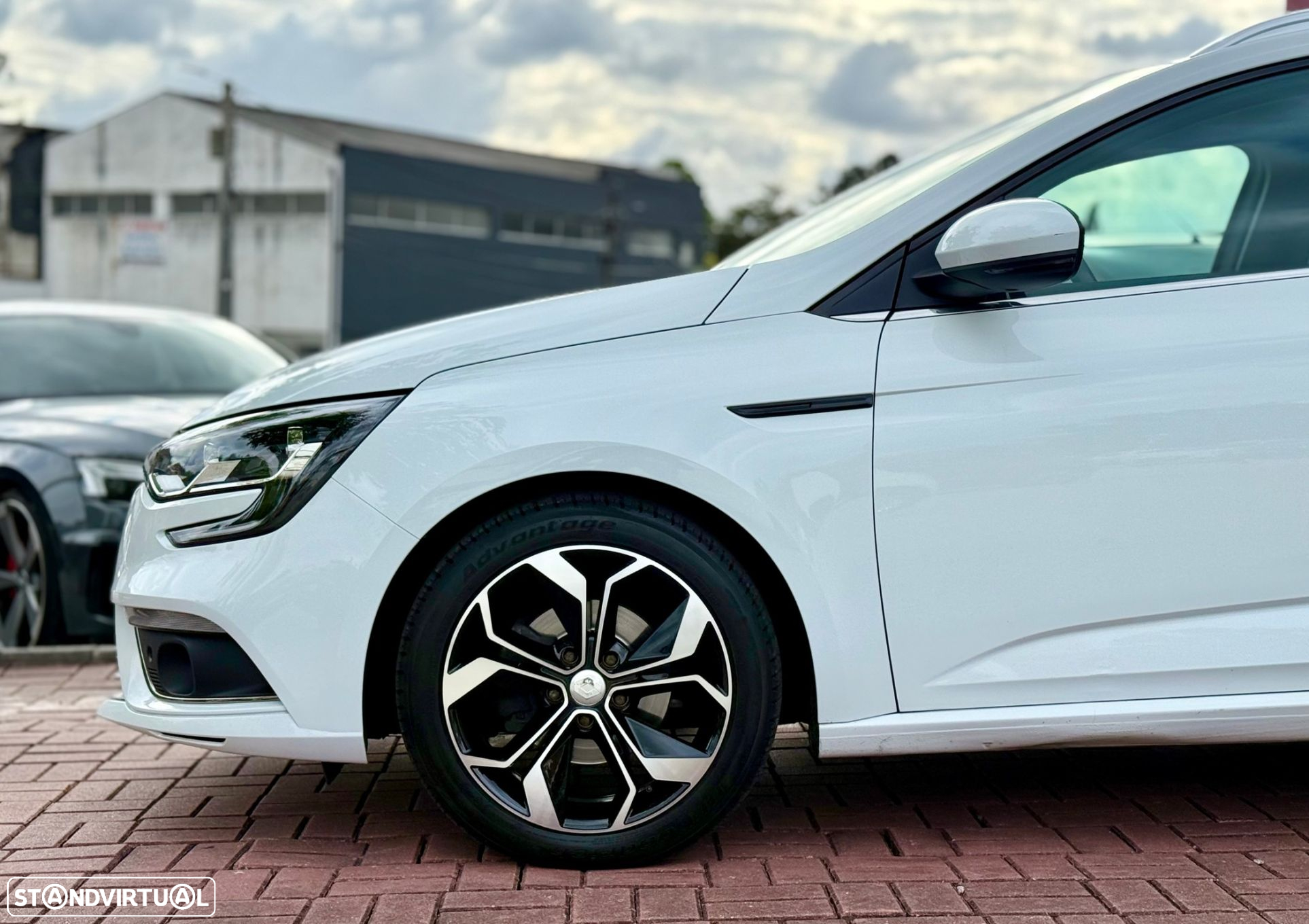 Renault Mégane Sport Tourer - 10