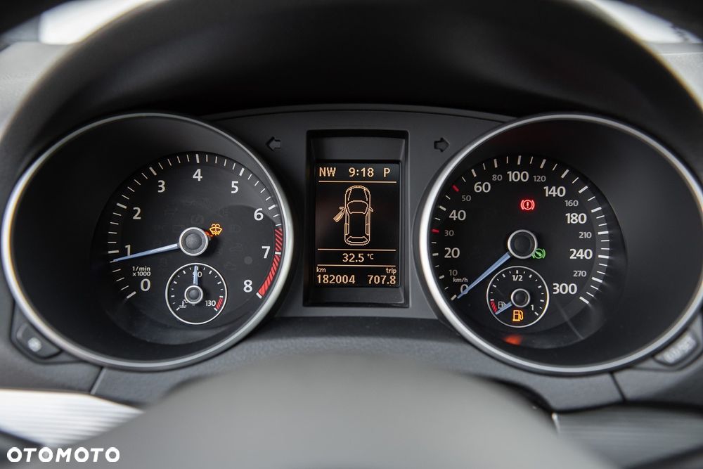 Volkswagen Golf - 19