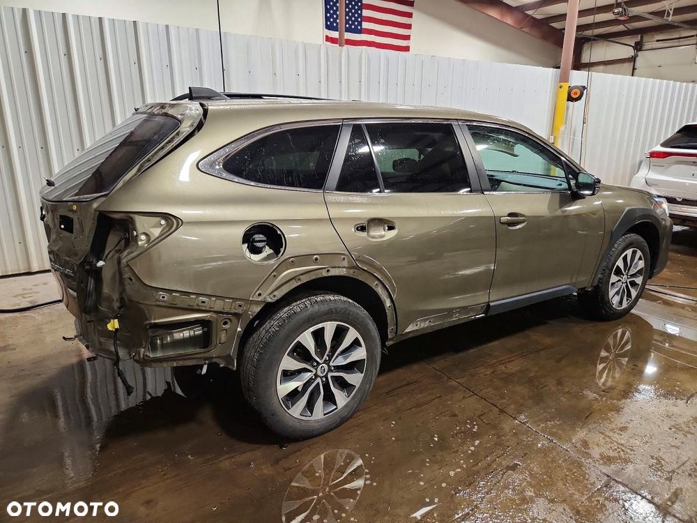 Subaru Outback - 4
