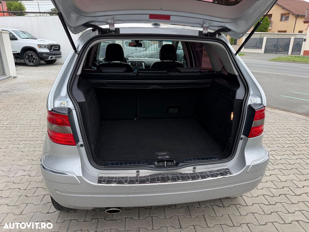 Mercedes-Benz B 170 Autotronic Special Edition - 11