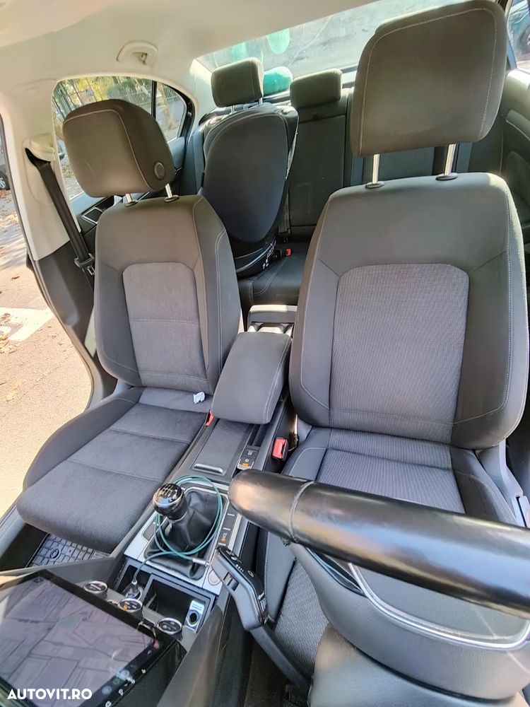 Volkswagen Passat 2.0 TDI Trendline - 10