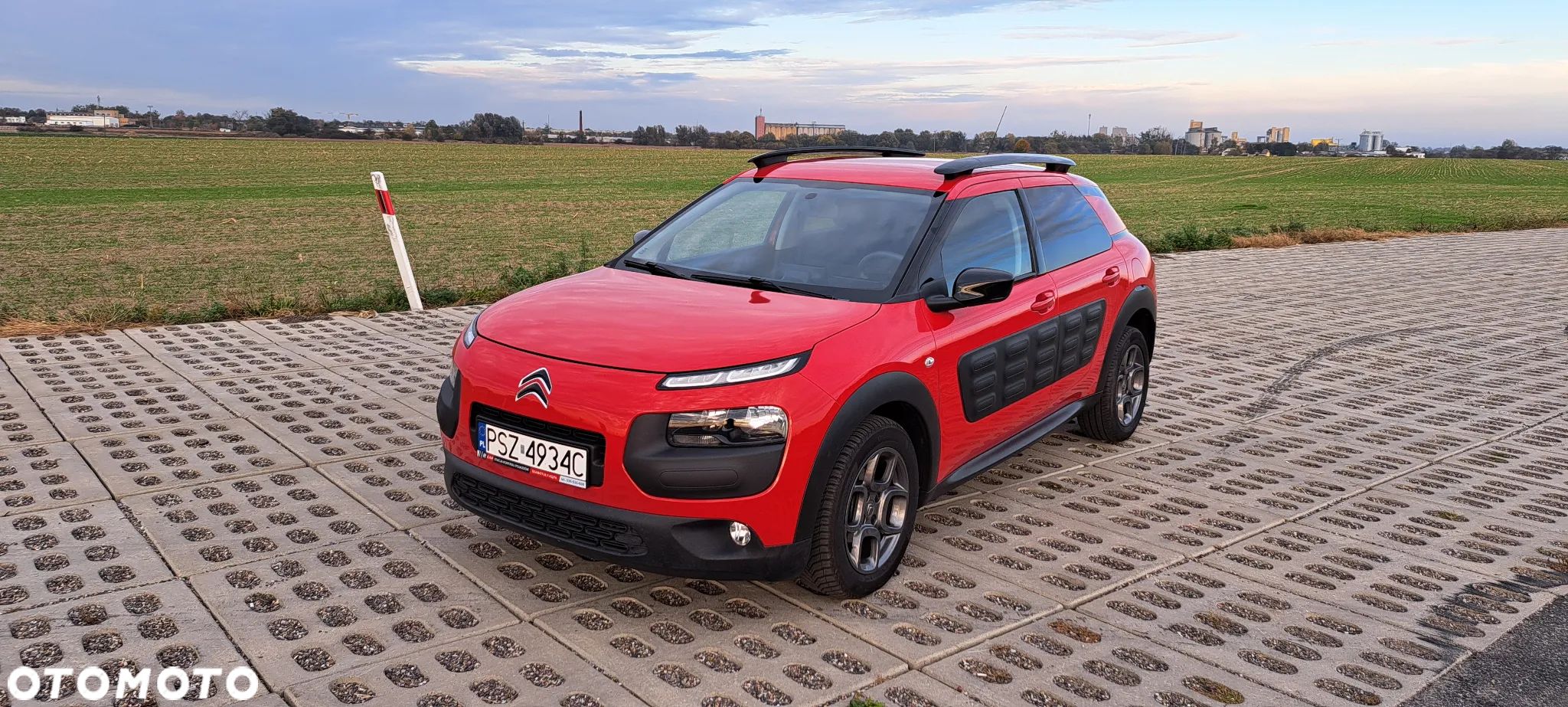 Citroën C4 Cactus 1.2 PureTech Feel - 1