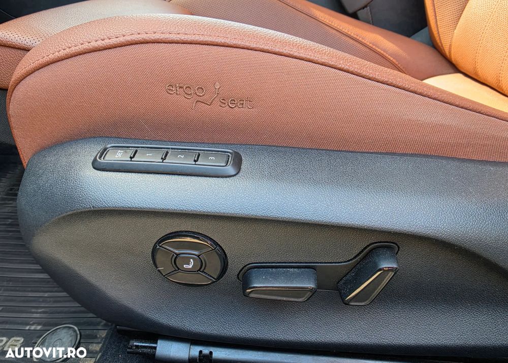 Skoda Superb 2.0 TSI 265 CP 4x4 DSG Laurin & Klement - 19