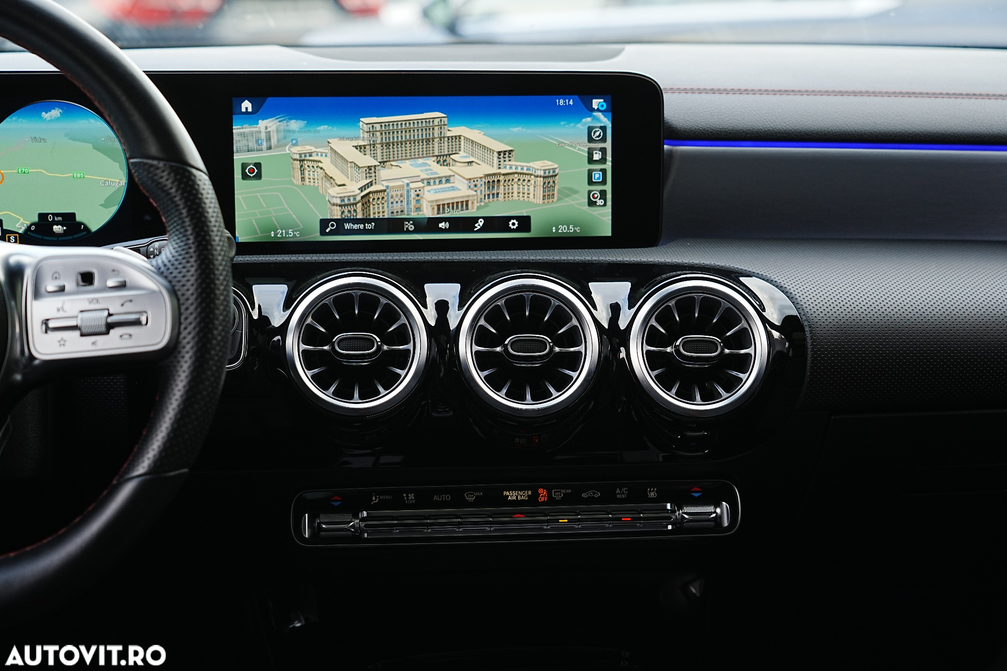 Mercedes-Benz CLA - 24