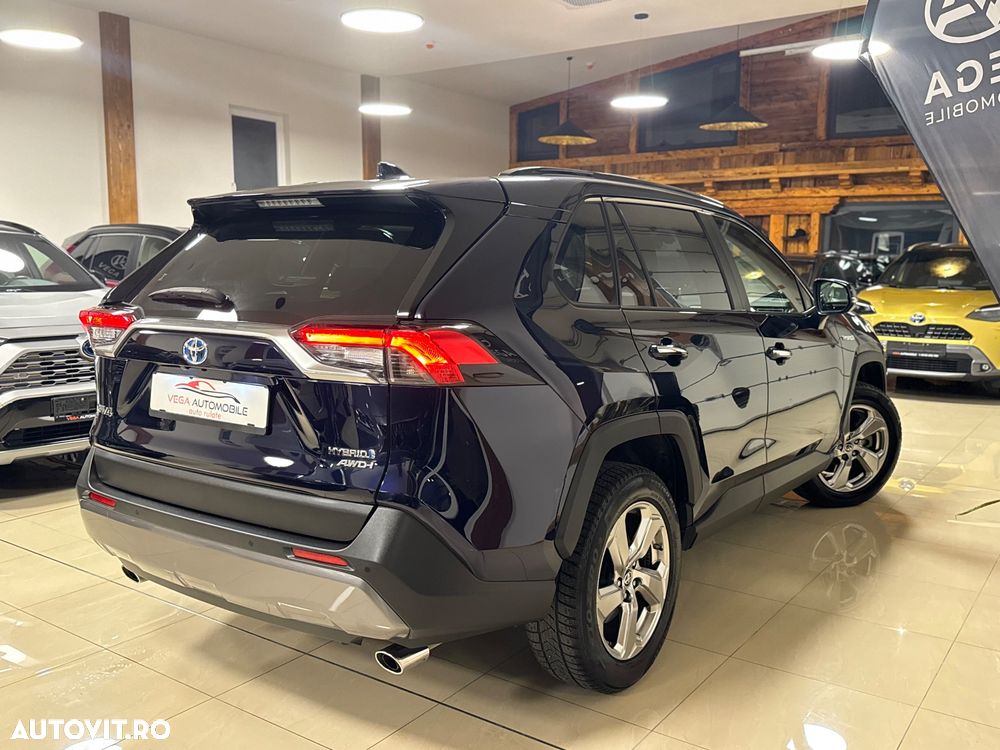 Toyota RAV4 2.5 4x4 Team Deutschland - 3