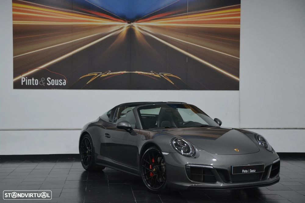 Porsche 911 (991) Targa 4 GTS PDK - 21