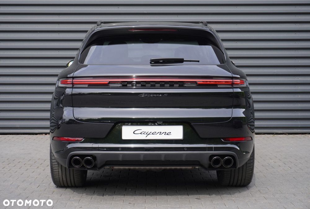 Porsche Cayenne S - 5