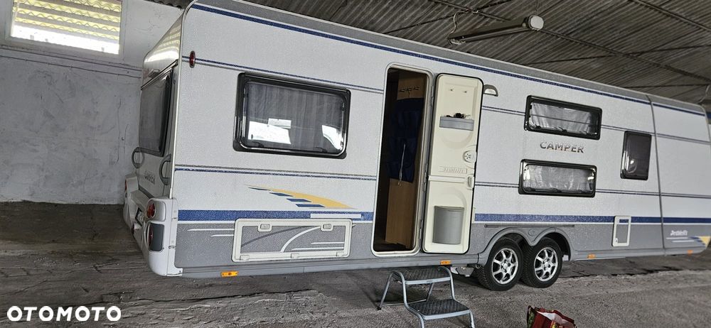 Dethleffs Camper 720 - 2