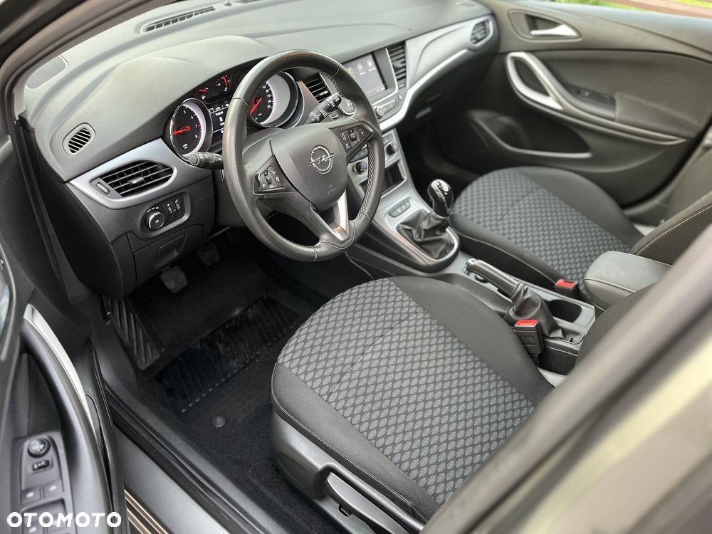 Opel Astra - 19