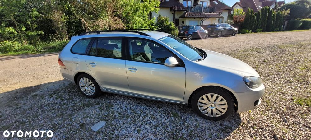 Volkswagen Golf 1.6 TDI Trendline - 6