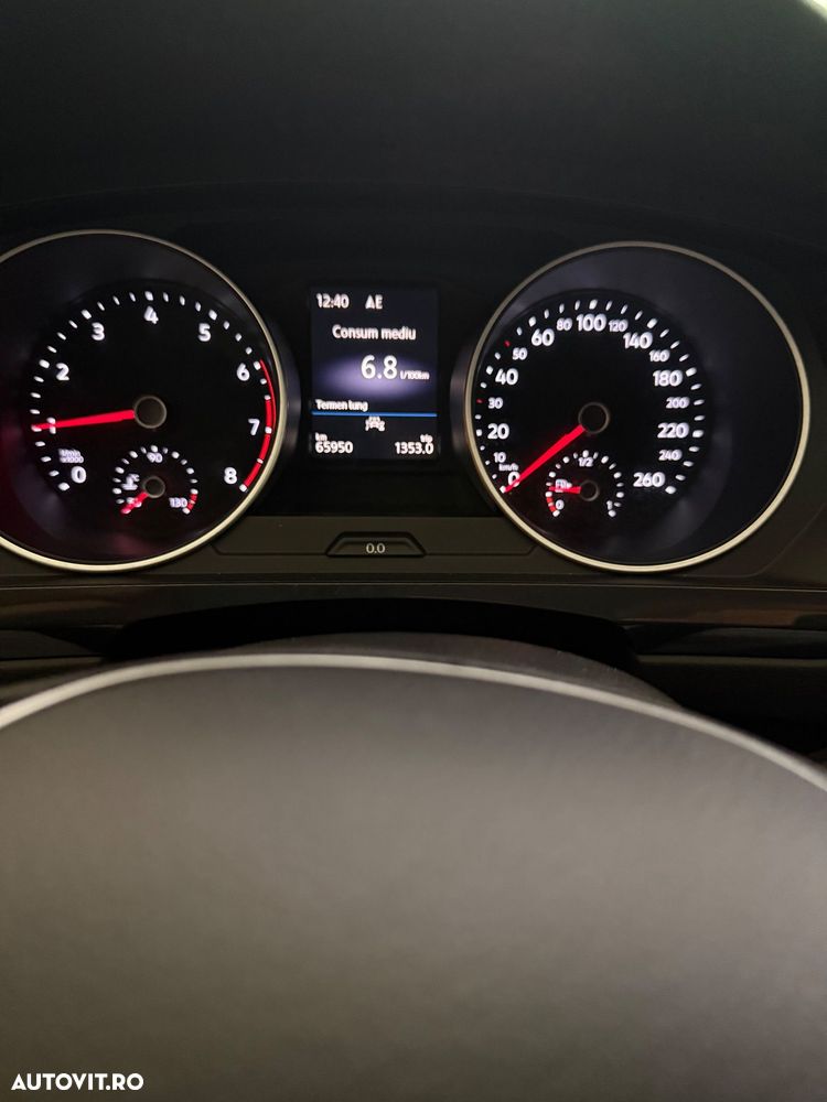 Volkswagen Tiguan 1.5 TSI ACT Comfortline - 12