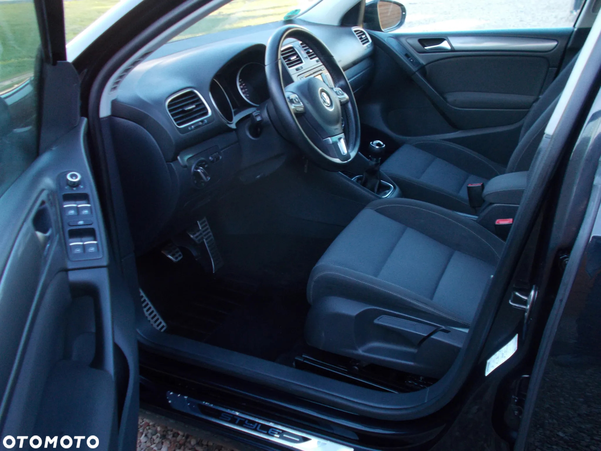 Volkswagen Golf VI 2.0 TDI Highline - 5