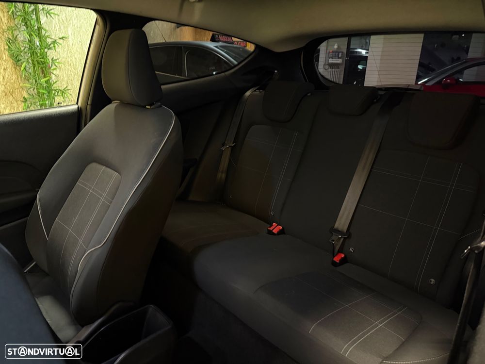 Ford Fiesta 1.5 TDCi ST-Line - 8