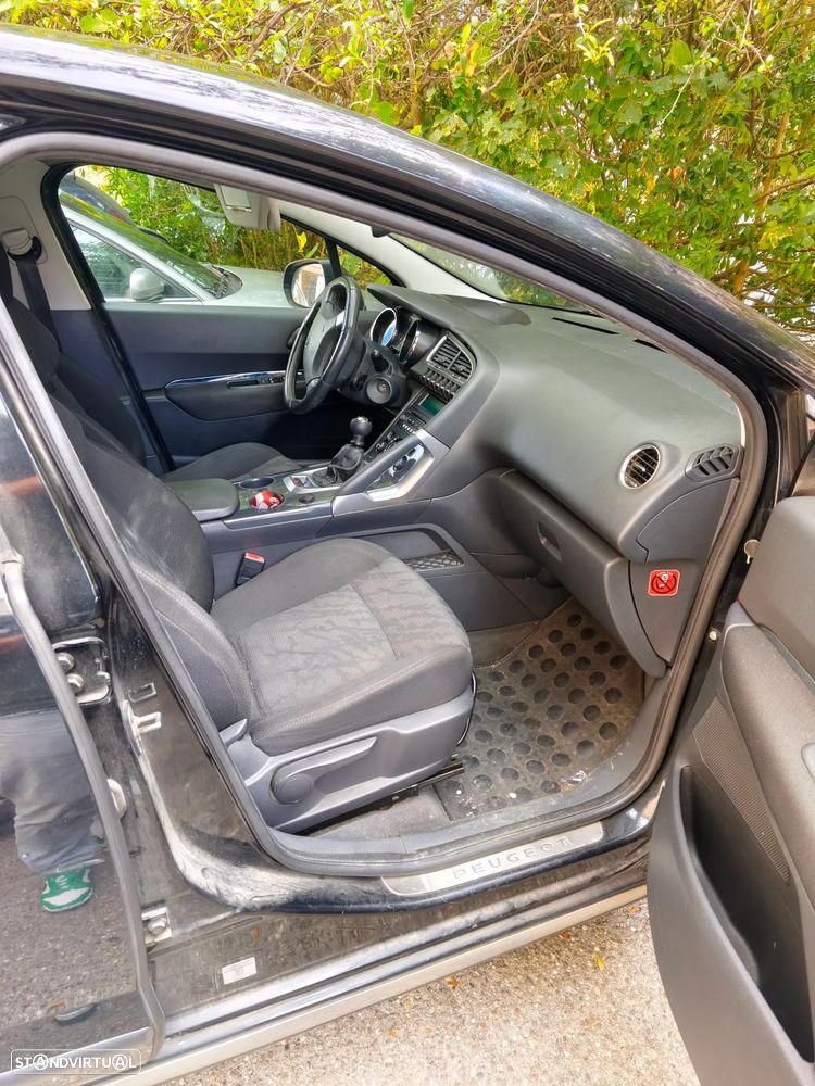 Peugeot 3008 1.6 HDi Executive - 10