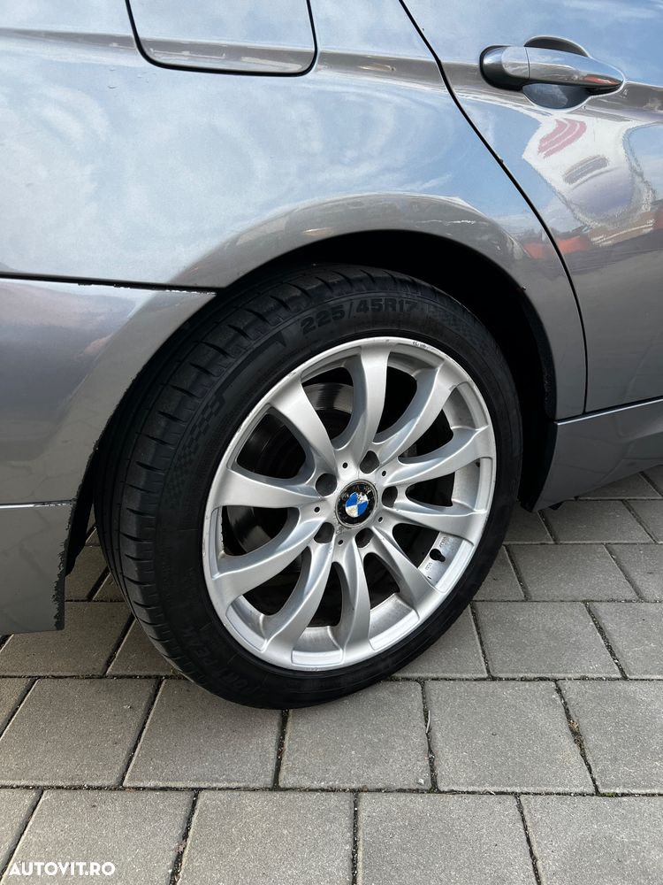 BMW Seria 3 320d - 7