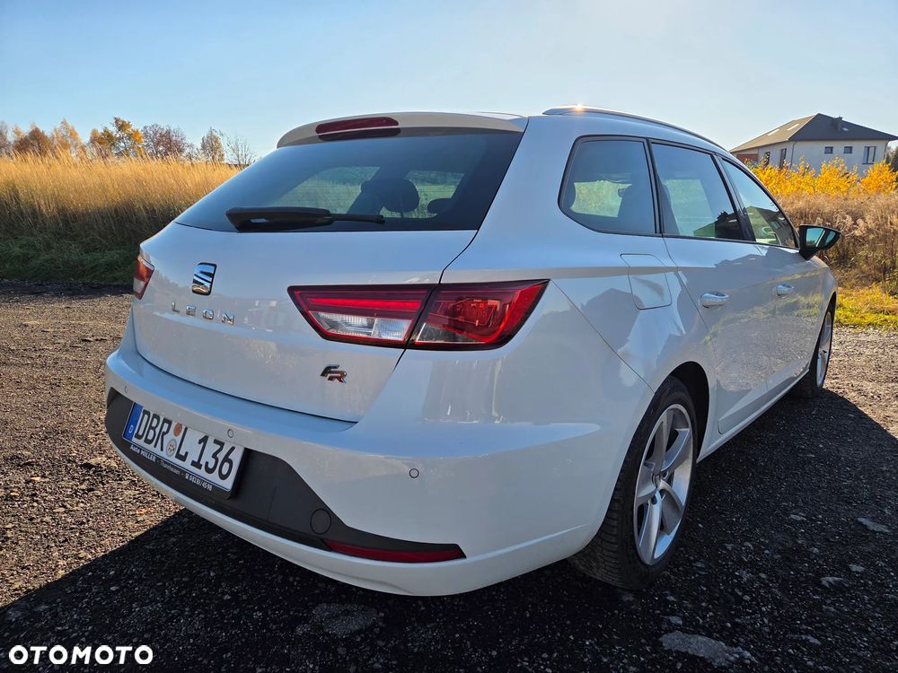 Seat Leon 2.0 TDI DPF DSG FR - 3