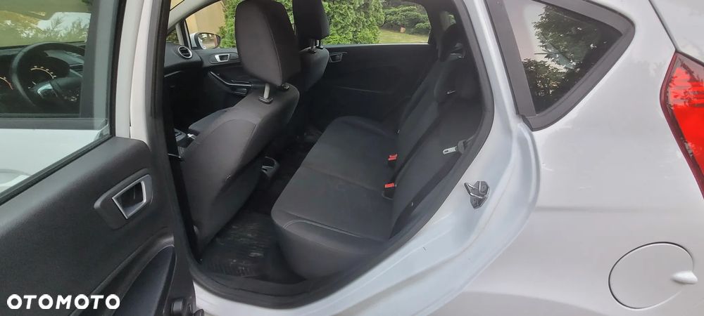 Ford Fiesta 1.25 Trend EU6 - 10