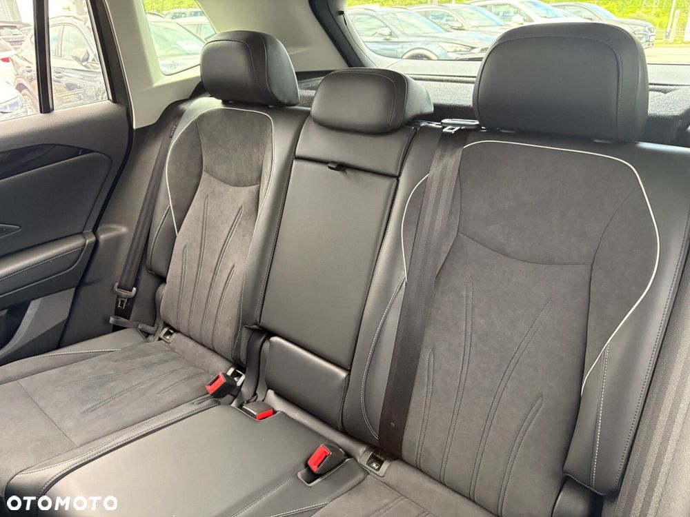 Volkswagen Tiguan - 14