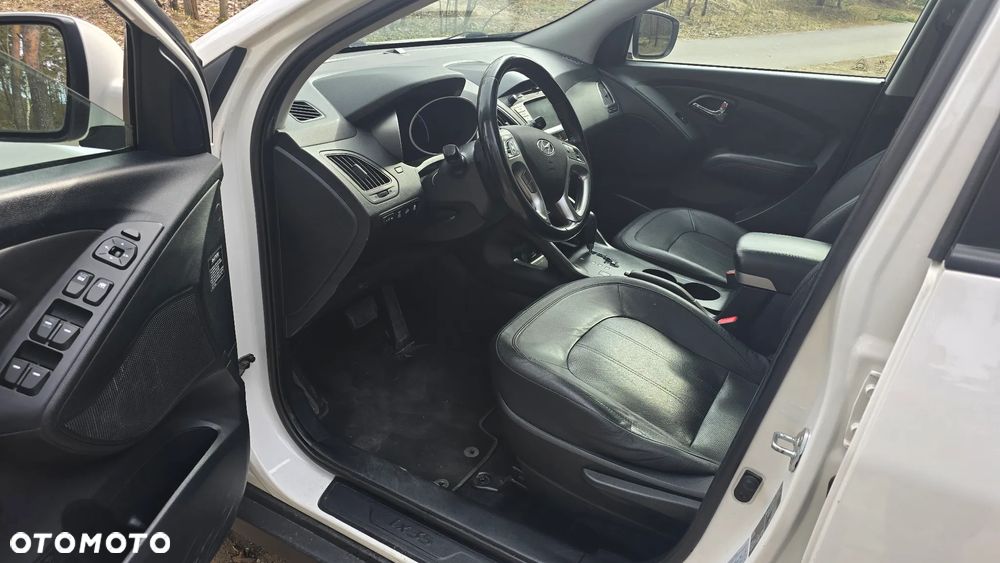 Hyundai ix35 2.0 CRDi 4WD Automatik Premium - 14